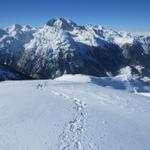 mit dem Piz Ela im Blickfeld beginnen wir nun mit dem Abstieg