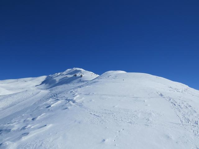 Blick zurück und hinauf zum Piz Darlux