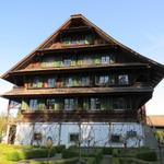 schönes altes Zuger Landhaus beim Schloss St.Andreas 430 m.ü.M.