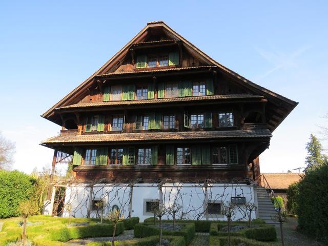 schönes altes Zuger Landhaus beim Schloss St.Andreas 430 m.ü.M.
