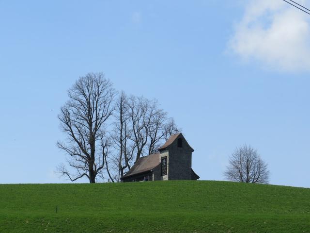 die Michaelskapelle ist schon von weitem sichtbar