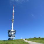 wir haben die Rigi mit seinem markanten Sendeturm 1798 m.ü.M. erreicht