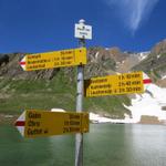 Wegweiser beim Wysee See 2340 m.ü.M. Hier in dieser schönen Umbegung haben wir die Mittagspause eingelegt