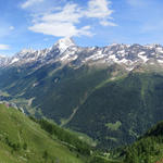 schönes Breitbildfoto vom Lötschental