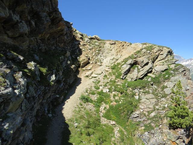 direkt bei der Schulter vom Howitzgrat, erreichen wir die "Schlüsselstelle" der Wanderung