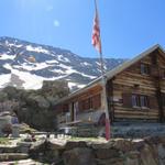 wir haben die Bietschhornhütte auf 2565 m.ü.M. erreicht