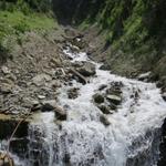 über diesen Bach möchten wir nicht gehen, wenn er viel Wasser von den Bergen ins Tal führt