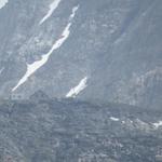 die Bordierhütte herangezoomt. Vor ein paar Stunden, waren wir noch dort oben