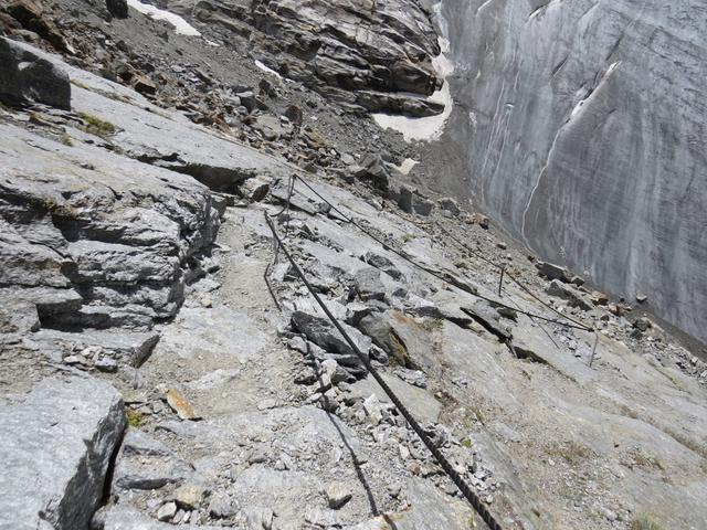 der Bergpfad ist aber sehr gut ausgebaut und gesichert