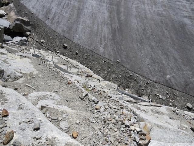 der Weg zum Gletscher ist gut gesichert