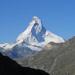 immer im Blickfeld das Matterhorn