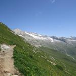 Blick zum Unterbächhorn links und rechts zum Sparrhorn. Dort oben waren wir auch schon