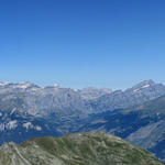 super schönes Breitbild mit Blick zum Les Diablerets, Wildhorn, Der Gipfel vom Rothorn und Wildstrubel