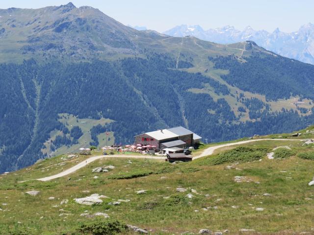 Blick auf die Cabane Bella Tola 2346 m.ü.M.