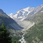 Blick zum riesigen Gletschetrog des Zinalgletscher, Pointe de Zinal, Dent Blanche und Grand Cornier. Dort waren wir auch schon