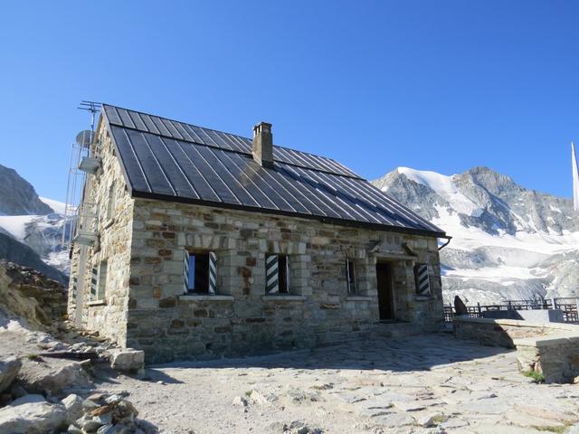 wir haben die Cabane de Moiry 2825 m.ü.M. erreicht