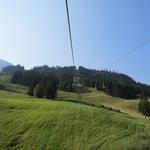 mit der Sesselbahn schweben wir bequem von Schwarzsee in die Höhe zur Riggisalp