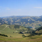 sehr schönes Breitbildfoto mit Blick zum Schwarzsee