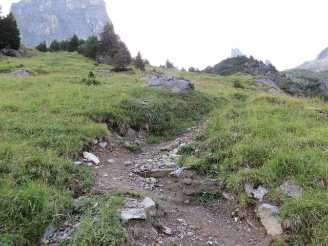 der Bergweg ist immer gut ersichtlich und markiert