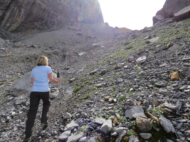 der Bergweg ist nirgends ausgesetzt