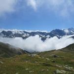 schönes Breitbildfoto mit Blick in das Val d'Anniviers. Bei Breitbildfotos danach immer auf Vollgrösse klicken