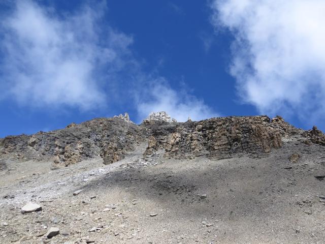 Blick hinauf zum Becs de Bosson