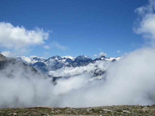 bei so einer traumhaften Aussicht haben wir zu Mittag gegessen