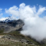 was für ein traumhaftes Breitbildfoto! Die Sicht reicht vom Weisshorn bis zum Grand Combin