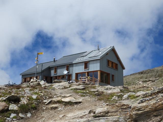 wir haben die Cabane des Becs de Bosson erreicht