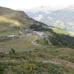 bei Punkt 2277 m.ü.M. mit Blick auf die Bergstation bei Bendolla