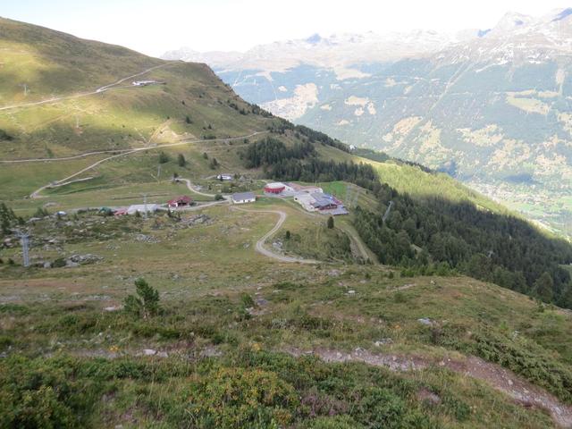 bei Punkt 2277 m.ü.M. mit Blick auf die Bergstation bei Bendolla