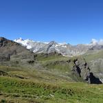 am Horizont Dent Blanche und Grand Cornier. Was für eine Aussicht!