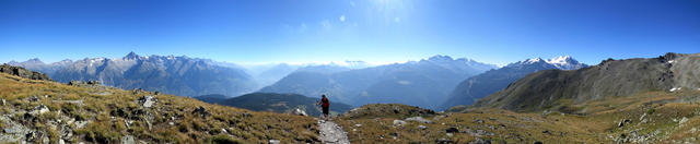 nochmals ein Breitbildfoto bei Punkt 2798 m.ü.M. aufgenommen