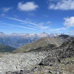 schönes Breitbildfoto mit Blick zum Bietschhorn und ins Rhonetal