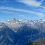 Blick auf die beeindruckende Pyramide des Bietschhorn