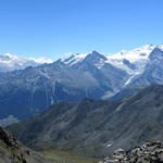 sehr schönes Breitbildfoto mit Blick Richtung Süden zu den Walliser 4000er