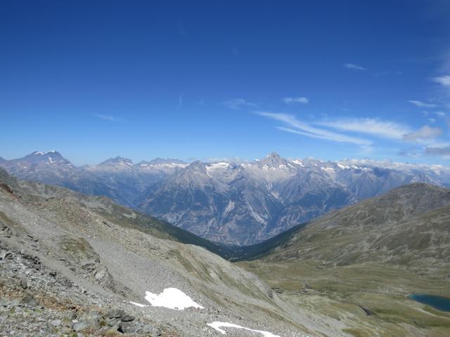 Blick in die Mulde von Seefeld und ins Ginalstal