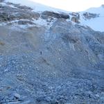 Blick hinauf Richtung Schöllijoch. Hoffentlich macht uns der Schnee nicht einen Strich durch die Rechnung