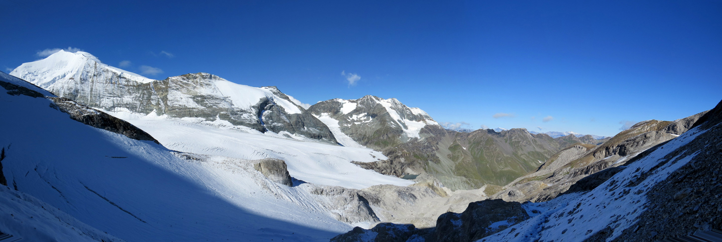 was für ein schönes Breitbildfoto mit Blick auf den Brunegggletscher und Turtmanngletscher