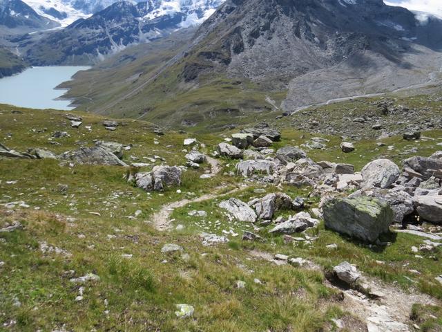 ein spannender Bergweg führt uns Richtung La Barma