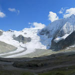 gewaltig schönes Breitbildfoto mit Blick auf die Pigne d'Arolla, Mont Blanc de Cheilon und die Cabane des Dix