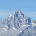 der mächtige Bietschhorn herangezoomt