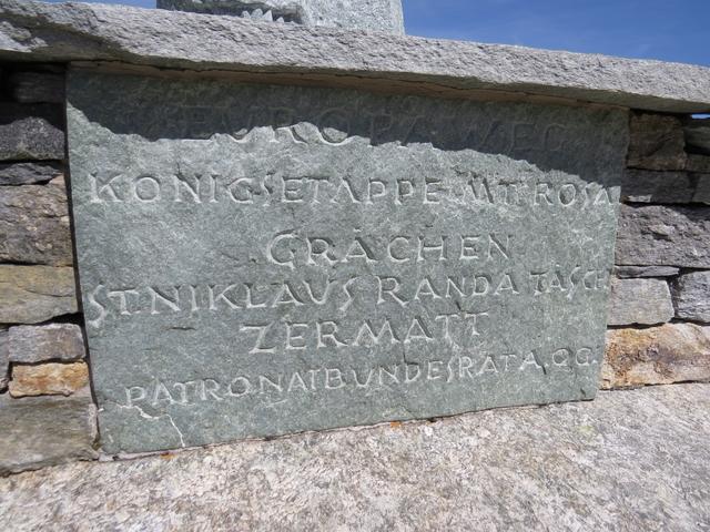 Informationstafel bei der Statue des heiligen Bernhard