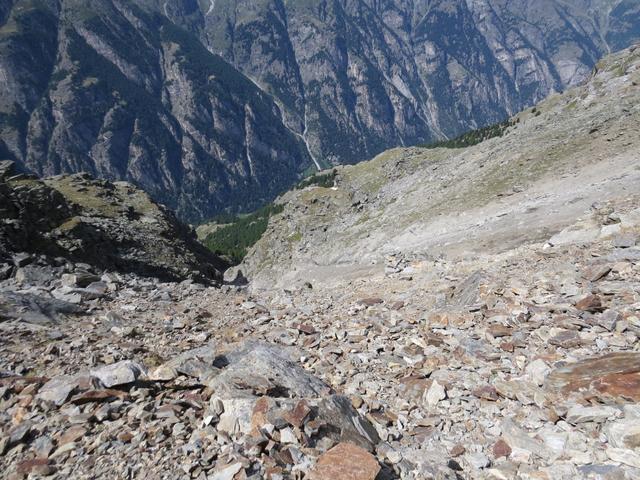 packend ist der Tiefblick ins Mattertal