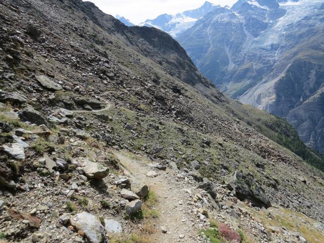 ...und überqueren ihn bei Punkt 2602 m.ü.M.