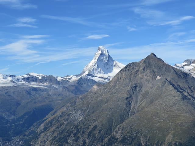 einmalig ist der Blick auf den "schönsten" Berg der Alpen, das Matterhorn