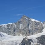 der Blick wandert zum Zinalrothorn 