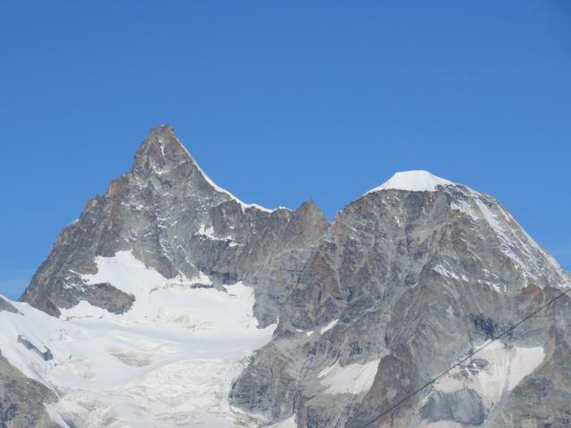 Blick zum Ober Gabelhorn 4063 m.ü.M. und zur Wellenkuppe 3903 m.ü.M.