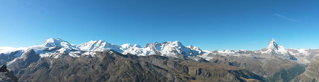 umwerfend schönes Breitbildfoto, aufgenommen bei der Bergstation Unterrothorn