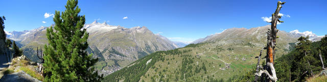 super schönes Breitbildfoto mit Blick ins Mattertal